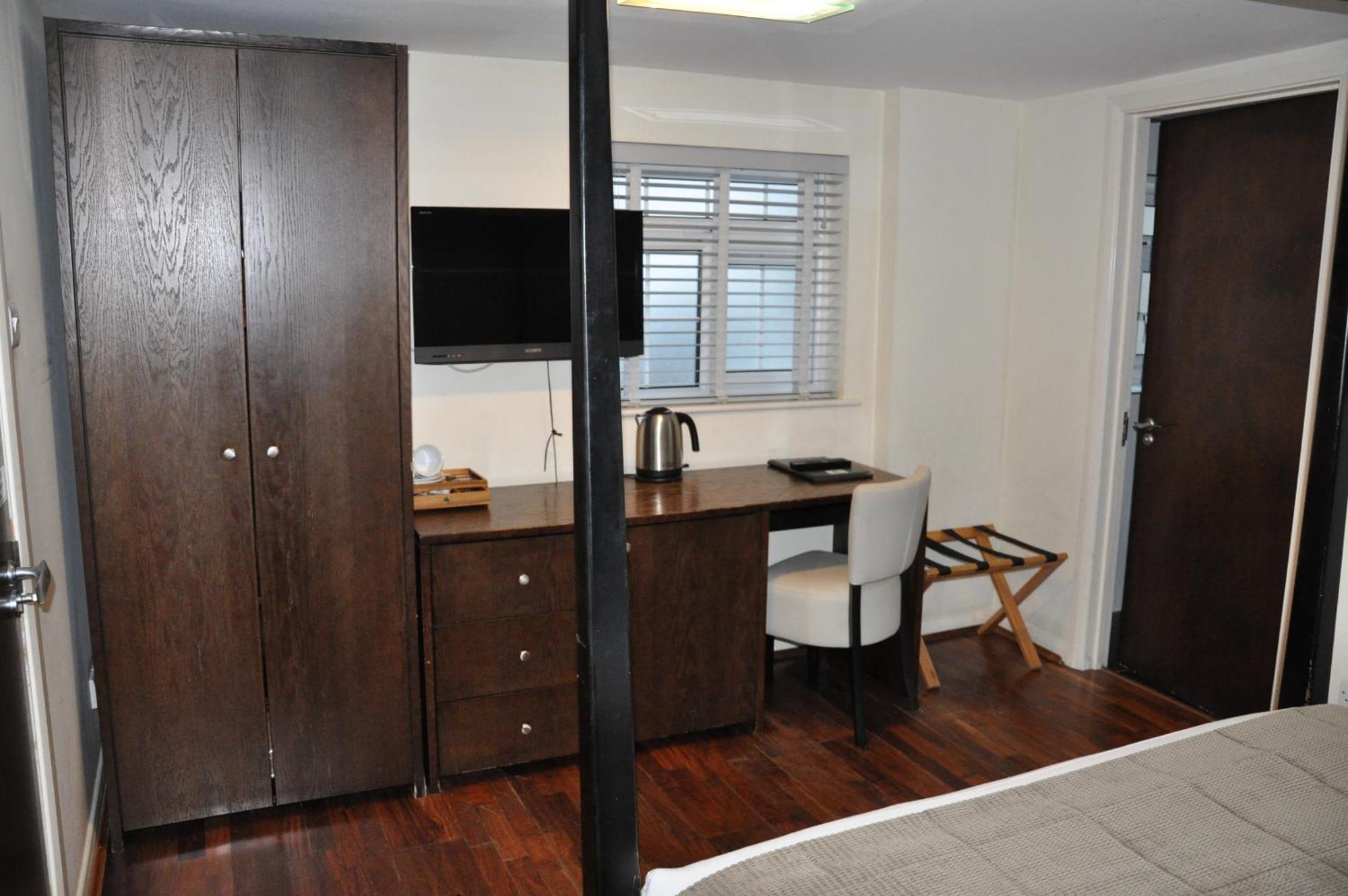 Hotel Nap Inn Barnet Dış mekan fotoğraf