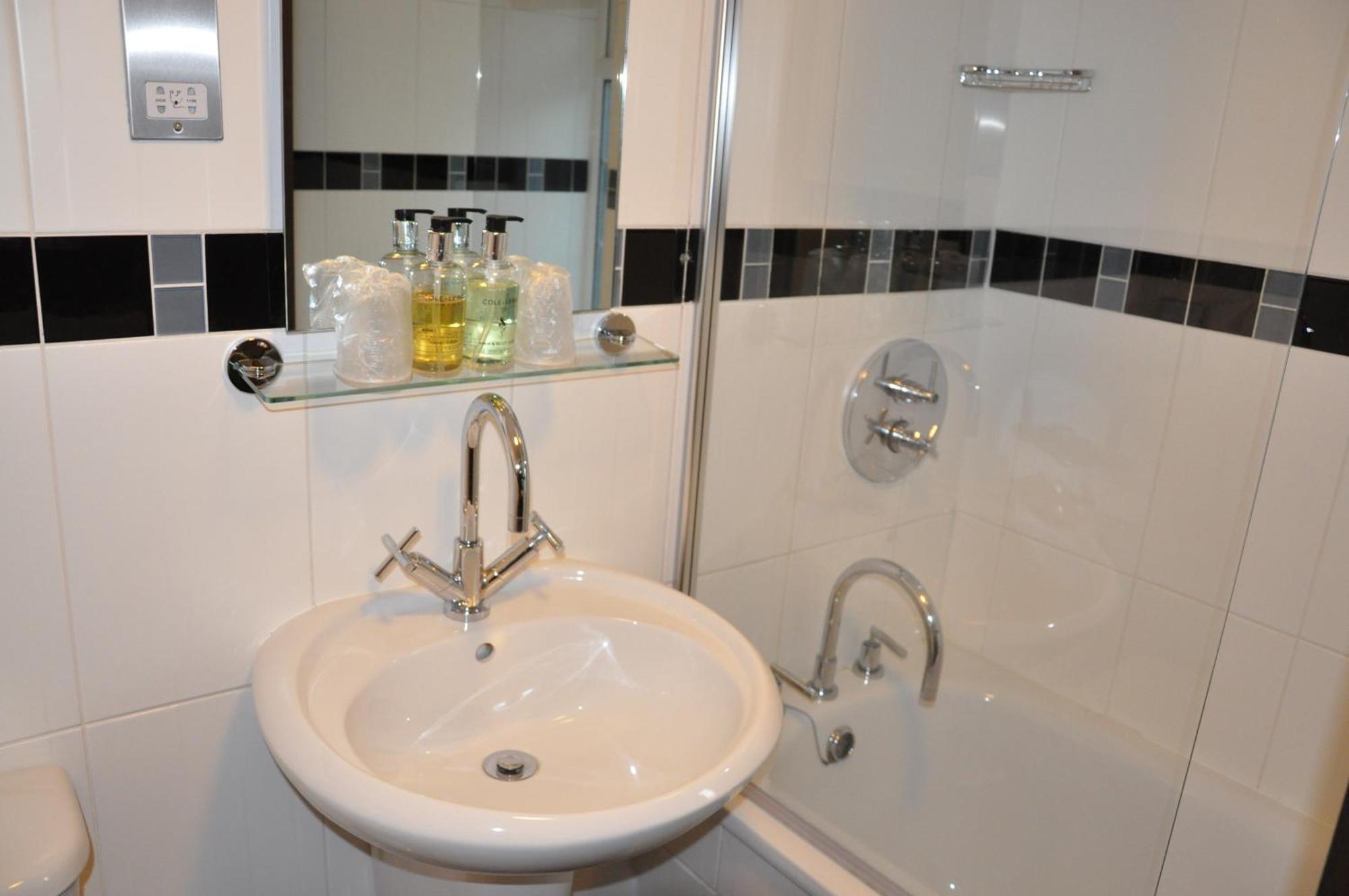 Hotel Nap Inn Barnet Dış mekan fotoğraf