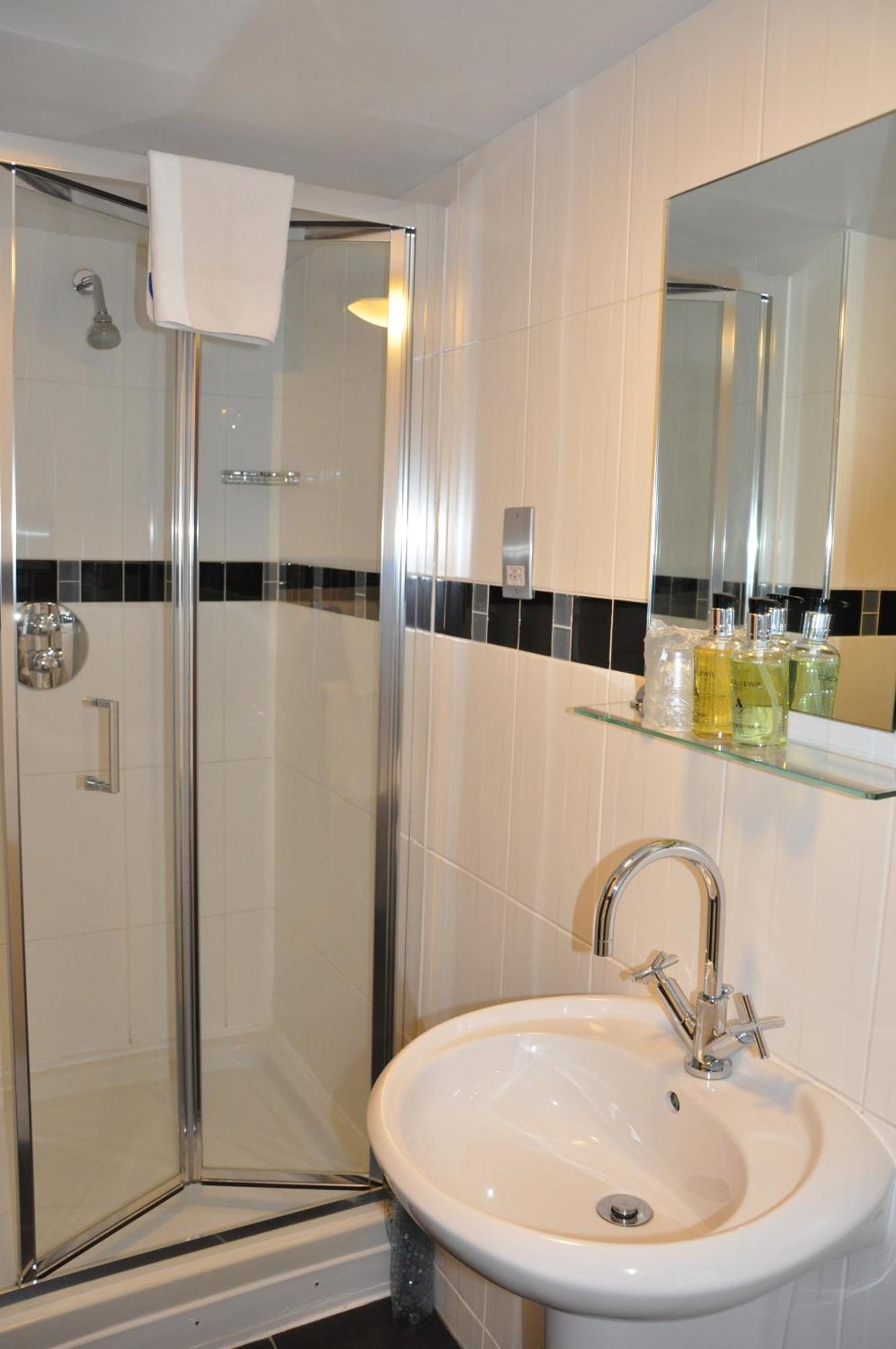 Hotel Nap Inn Barnet Dış mekan fotoğraf