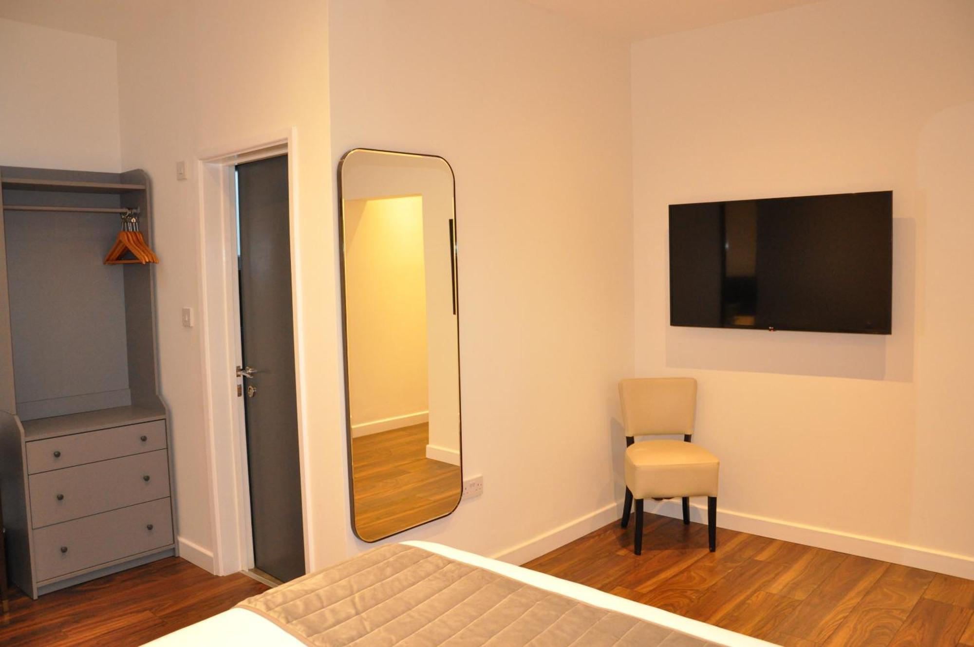 Hotel Nap Inn Barnet Dış mekan fotoğraf